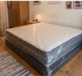 New Queen Mattress and box / Delivery available