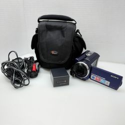 SONY HANDYCAM DCR-SR68 80GB HDD CAMCORDER 60X ZOOM BLUE W/ ACCESSORI (CMP130666)