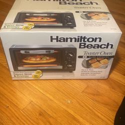 Brand New- Hamilton Beach Toaster Oven 