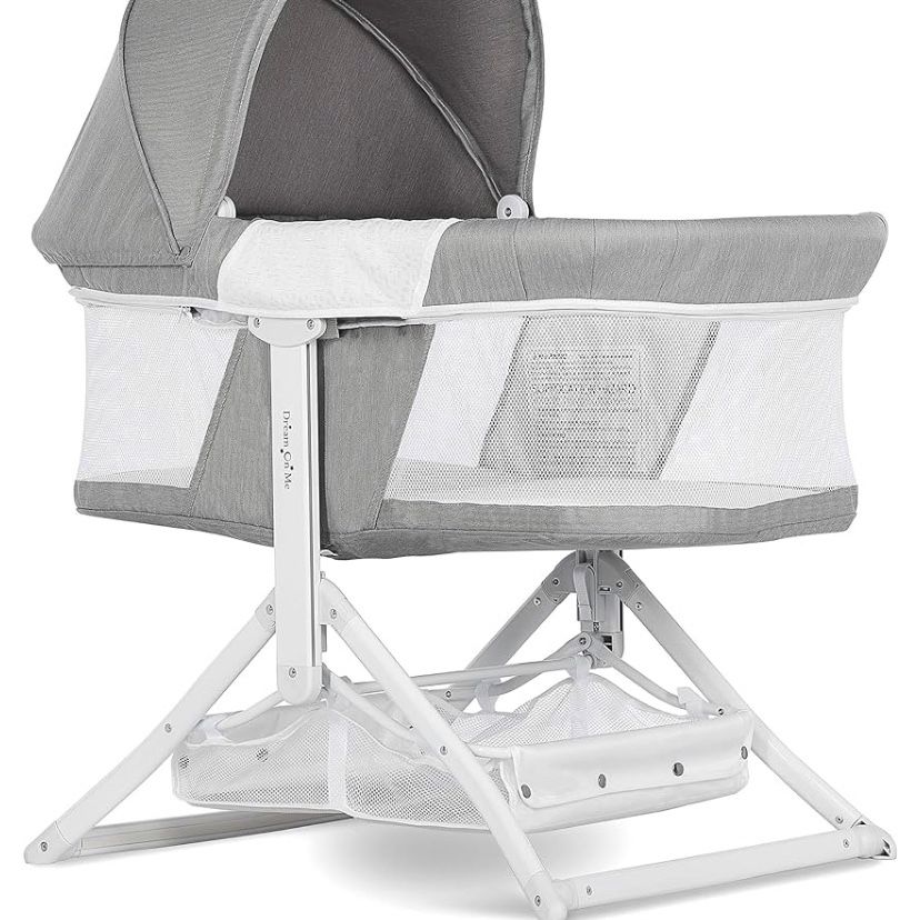 Dream On Me Bassinet + Baby/New Mom Items