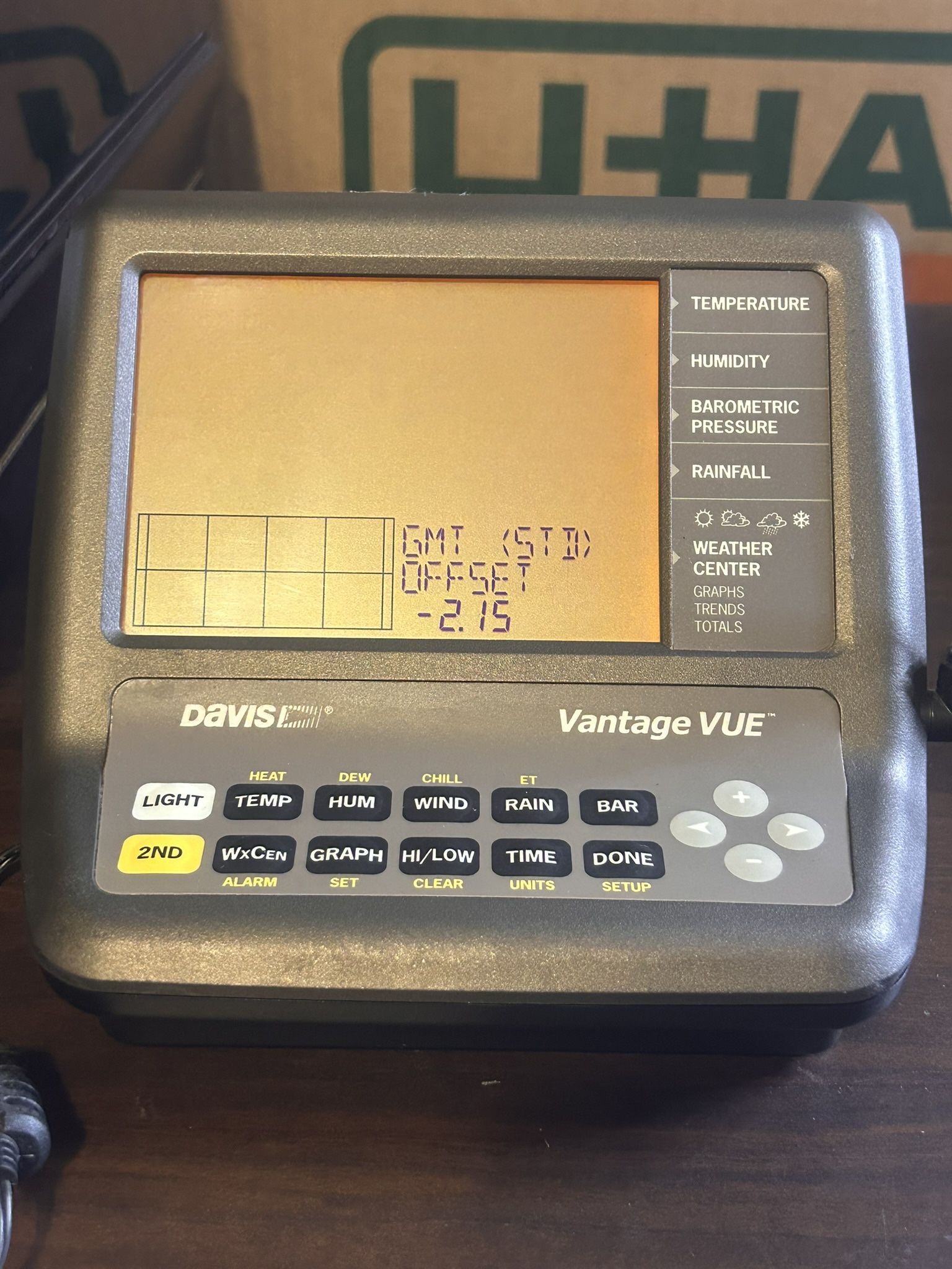 Davis Vantage Vue Wireless Console/Receiver 6351 Powers On Broken Antenna, AS IS