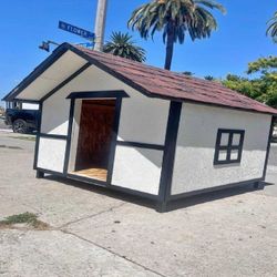 Pet Kennels & Animal Homes – Built for Strength and Comfort yard enjoy