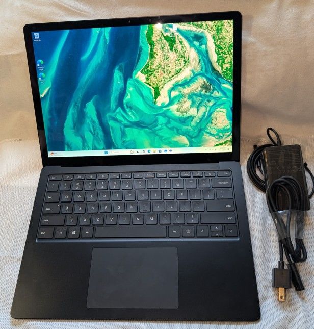 Very Nice MICROSOFT SURFACE LAPTOP 3 WINDOWS 11 TOUCHSCREEN 512GB PENTIUM i7 16GB RAM