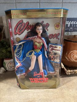 Barbie Wonder Woman Collector Set