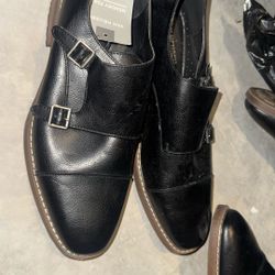 Van Huesen Dress Shoes