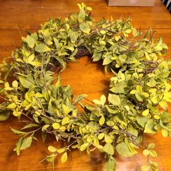 24" Spring Wreath