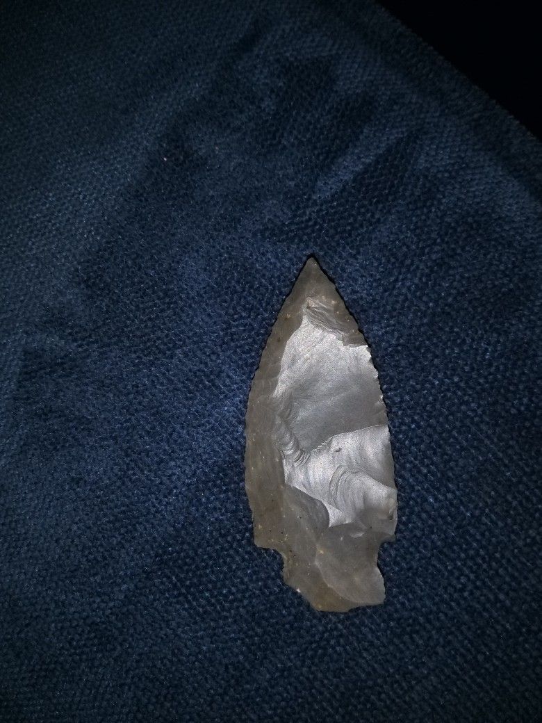 Native American Spearhead/Arrowhead. Geeat Condition.