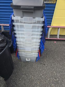 12 covered bins