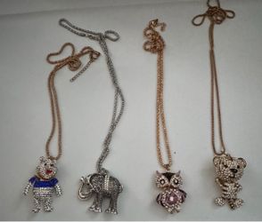Set of 4 Animal Pendant Necklaces