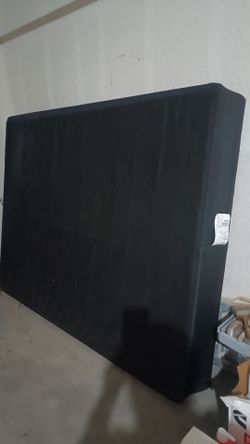 Queen size box spring far Eastside