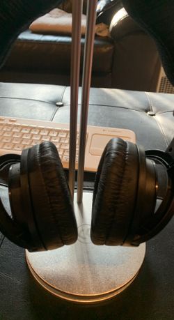 sony headphones in excellent condition