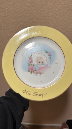 Vintage 1978 New Baby Plate