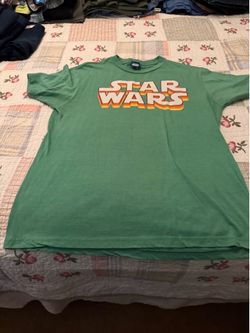 Men’s Size Medium Star Wars T-Shirt