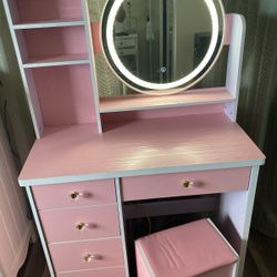 Makeup Vanity 