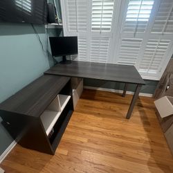 Corner Desk with Drawer And Storage
