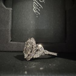 Size 8 Beautiful Lab Created Diamond Ring with 18K Gold,  (MARQUISE BRILLIANT)