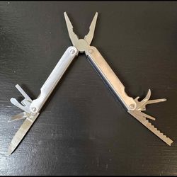 10 in 1 Stainless steel pliers tools