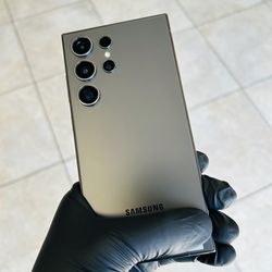 Samsung Galaxy S24 Ultra Unlocked