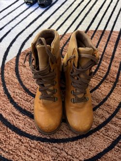Timberland Tan Waterproof Lace-Up Boots - Women's 7
