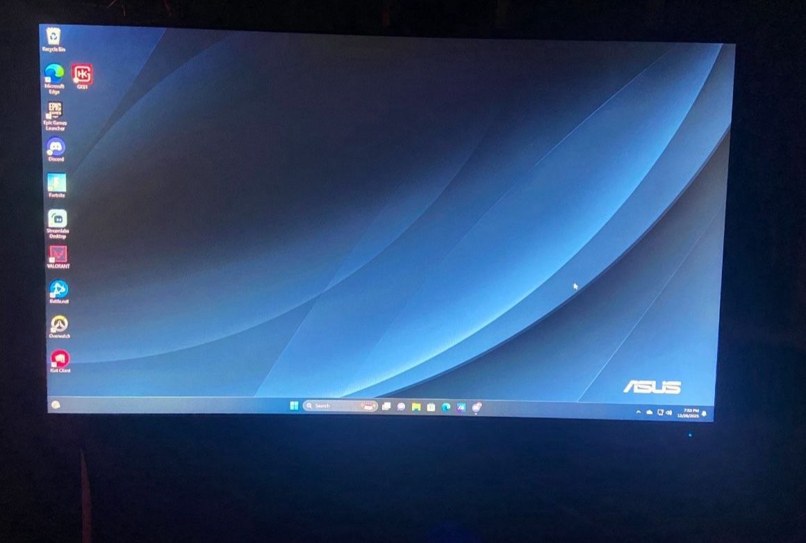144hrtz Gaming Monitor In Amazing Condition!