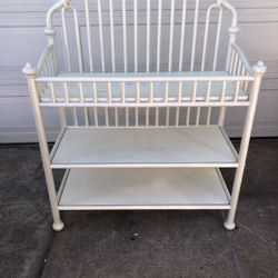 Simmons Baby Changing Table