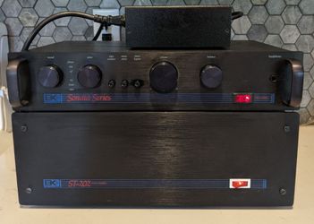 B&K Stereo Power Amplifier and Preamplifier