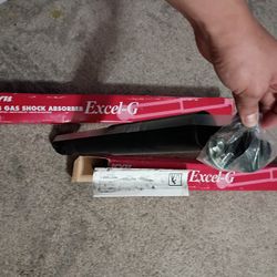 New 98-04 Isuzu Rodeo, Honda Passport Rear Shocks