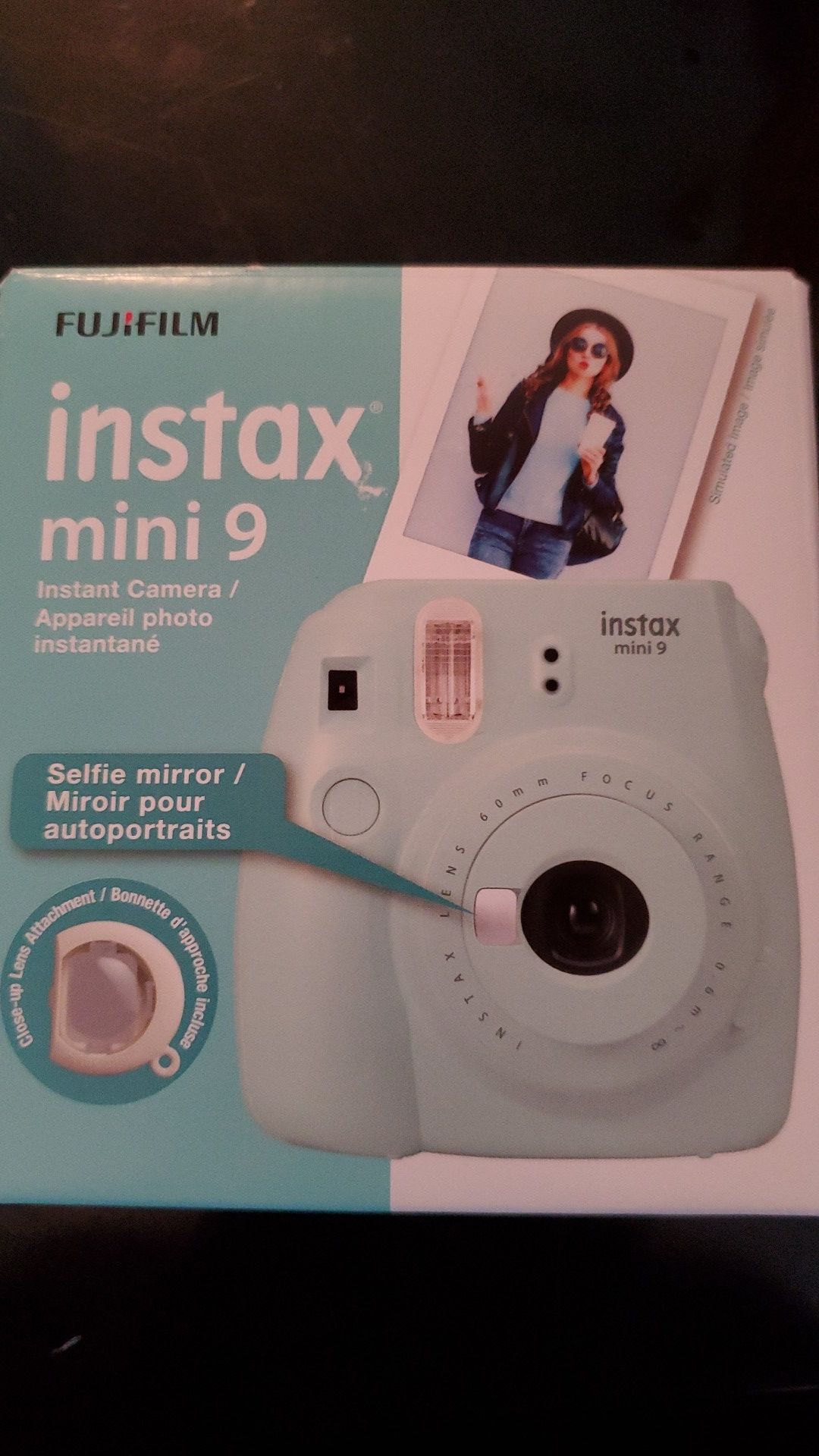 FujiFilm Instax mini 9