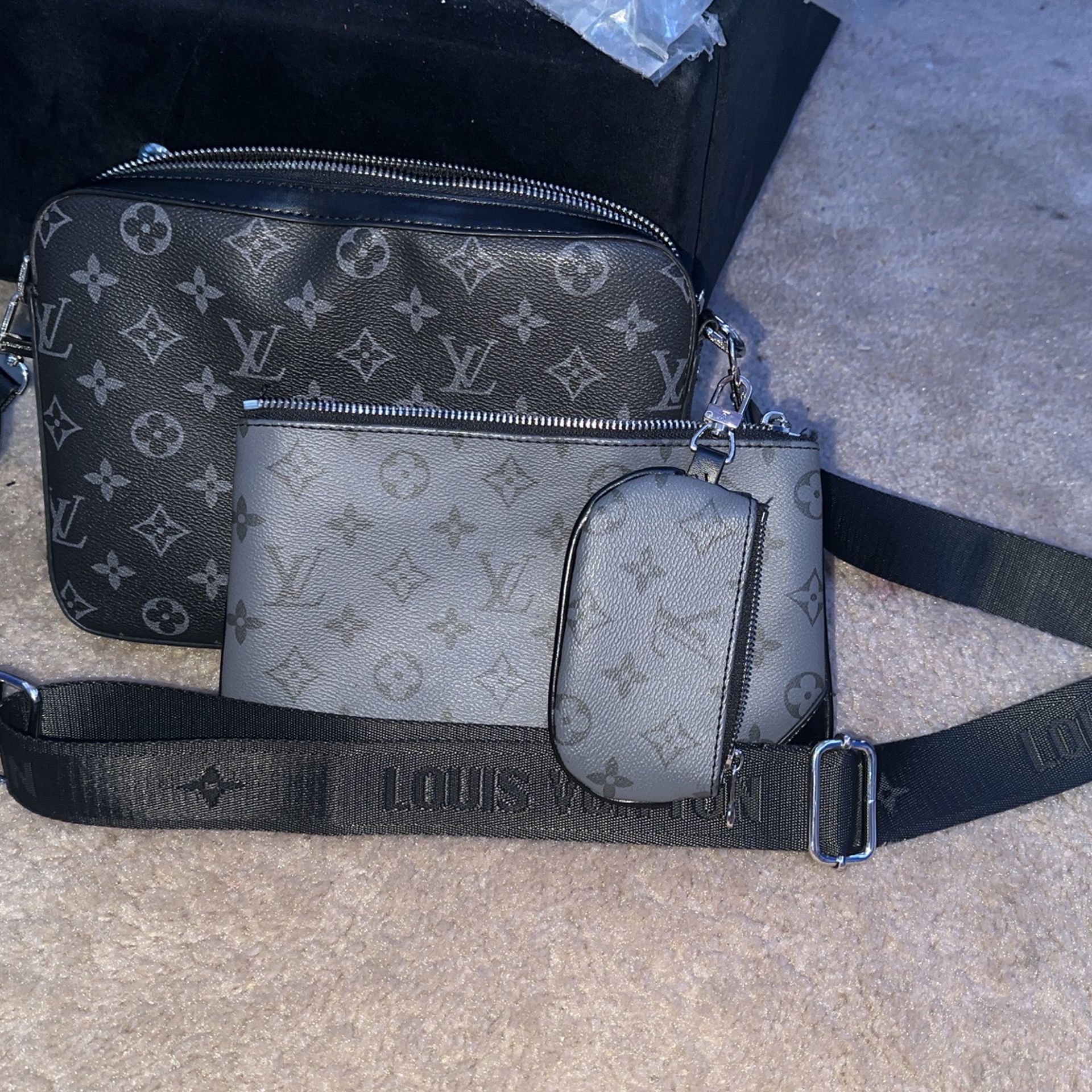 Louis Vuitton Trio Messanger Bag for Sale in Mount Healthy, OH - OfferUp