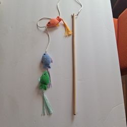 Cute Cat Toy With 3 Fish On The Line :)