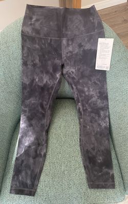 Lululemon Align High Rise Pant 25” Color: Diamond Dye Pitch Grey Graphite  for Sale in Santa Clarita, CA - OfferUp