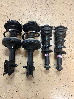2015 Subaru WRX STI OEM Struts