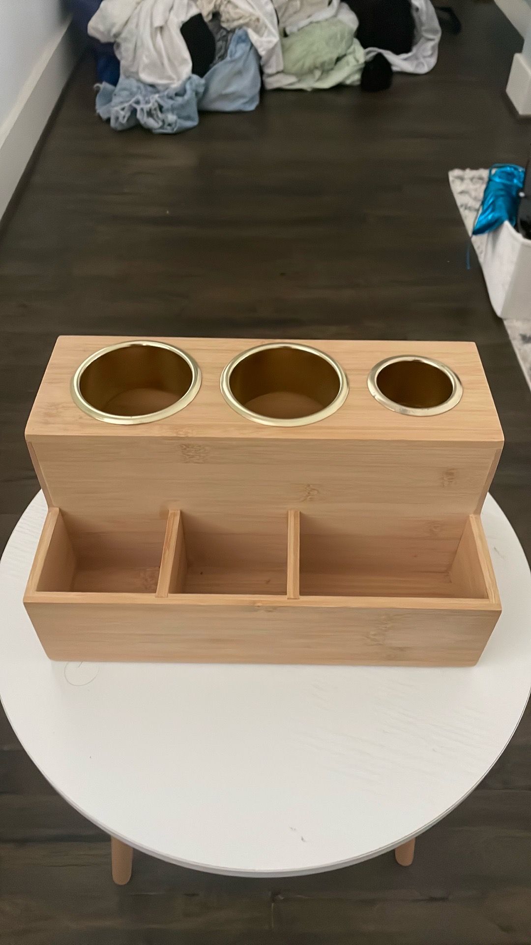 Desktop organizer