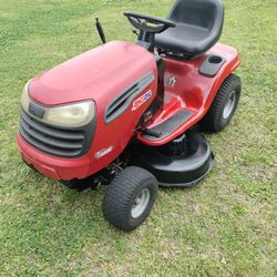 Craftsman Lawn tractor 