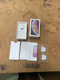 iPhone Box