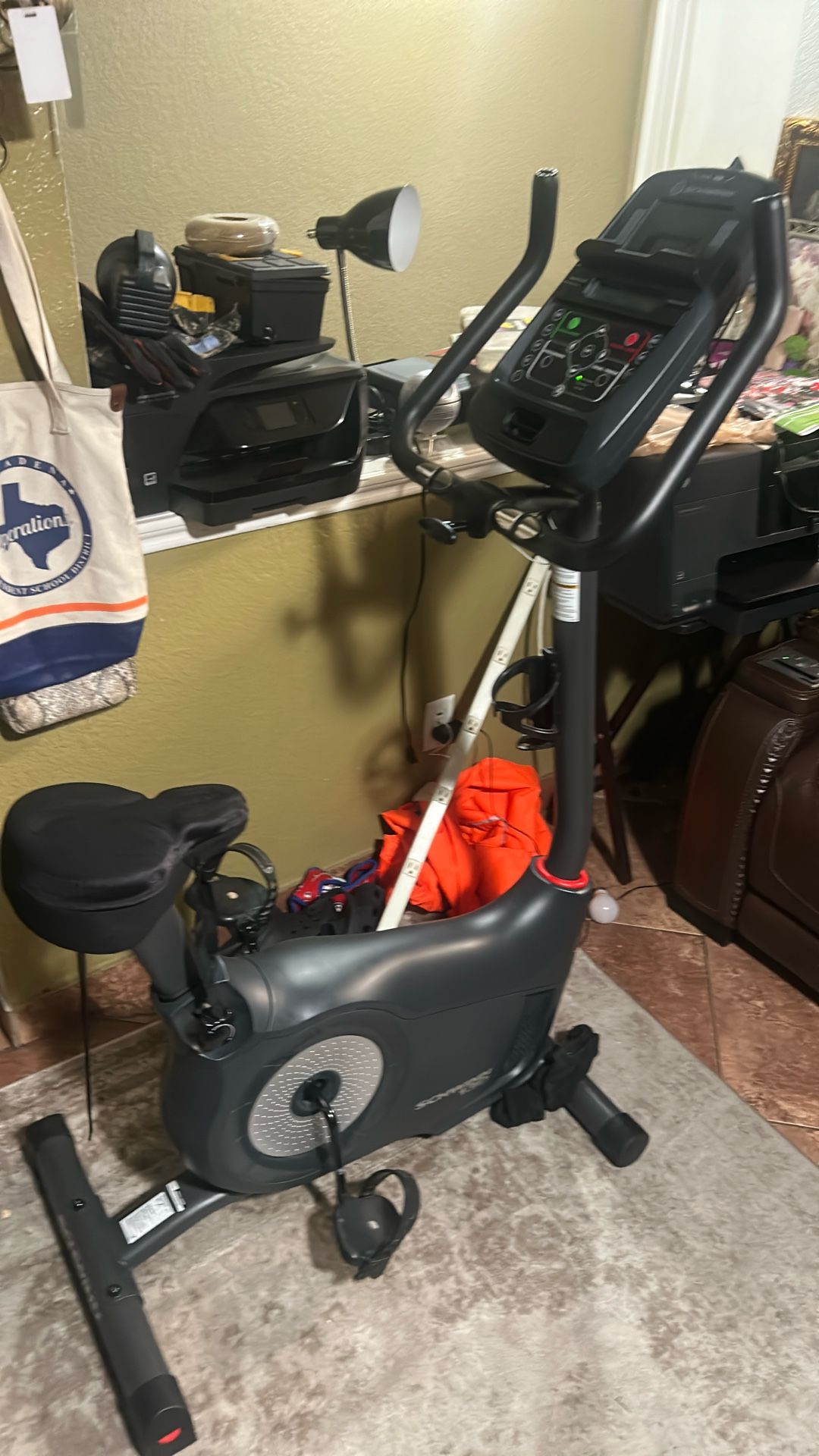 Schwinn 130 Up right Exercise Bike