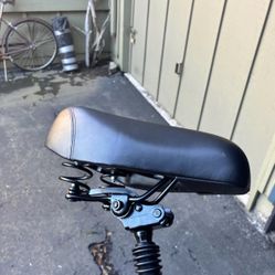 Black Bike Seat w/ Suspension Seat Post