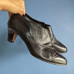 Vintage California Magdesians Leather Booties 