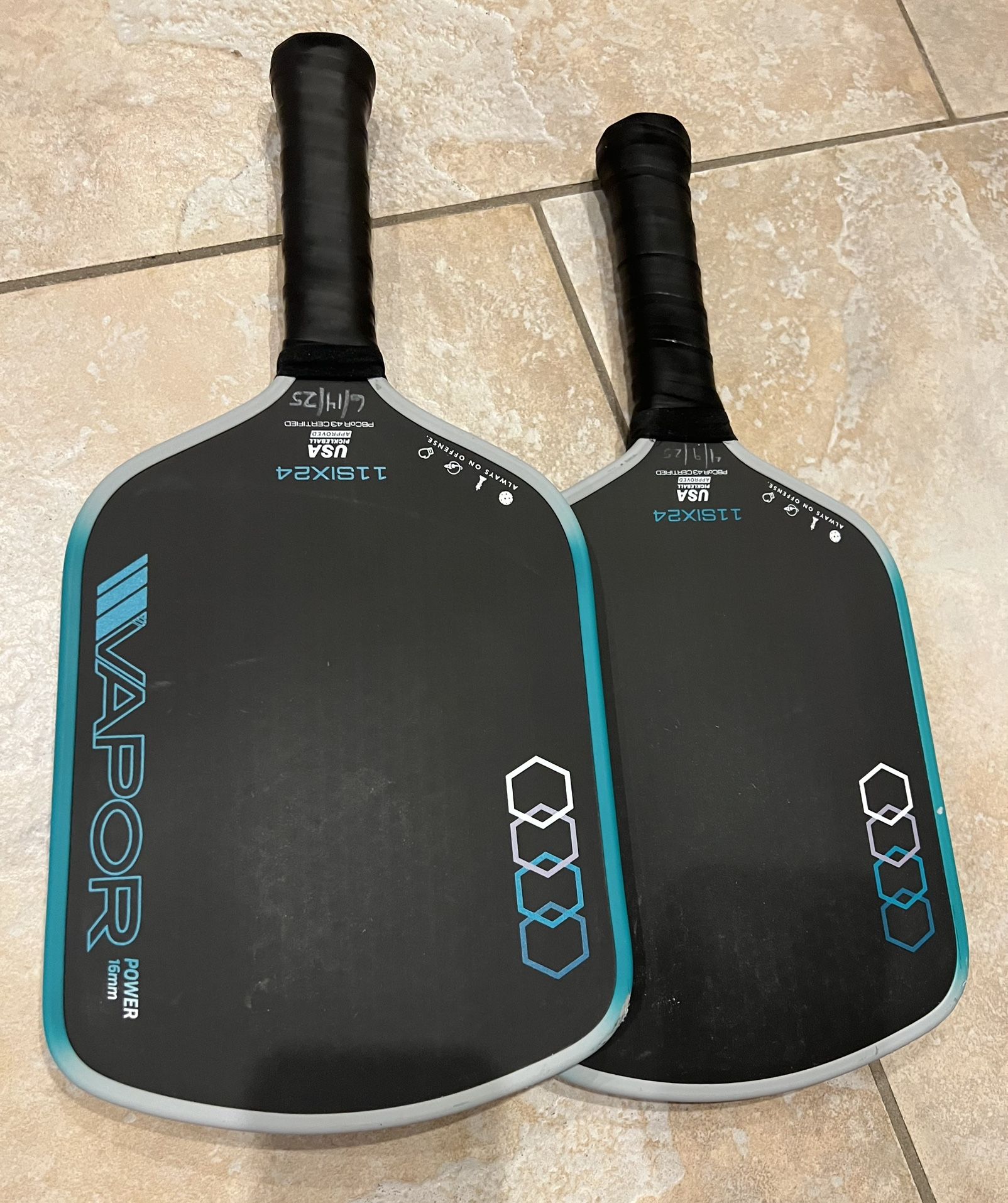11six24 Vapor Power Paddles - 2 In Great Used Condition