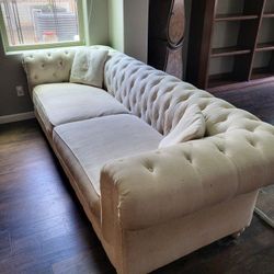 White Chesterfield Couch With Chair & Ottoman 