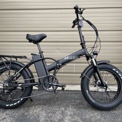 VTUVIA SK20 - 750 Watts Fat Tire Folding Aluminum Electric Bike in Black - Brand New