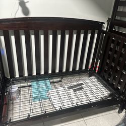 Nursery Kid  Crib /Toddler Bed
