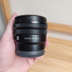 New Sony E 10-20mm f/4 PZ G Lens