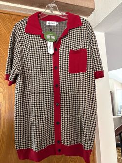 Burgundy houndstooth cardigan