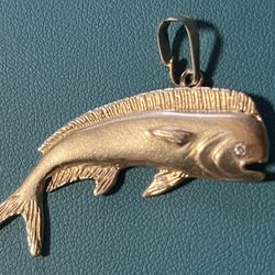 14k Dolphin Pendant