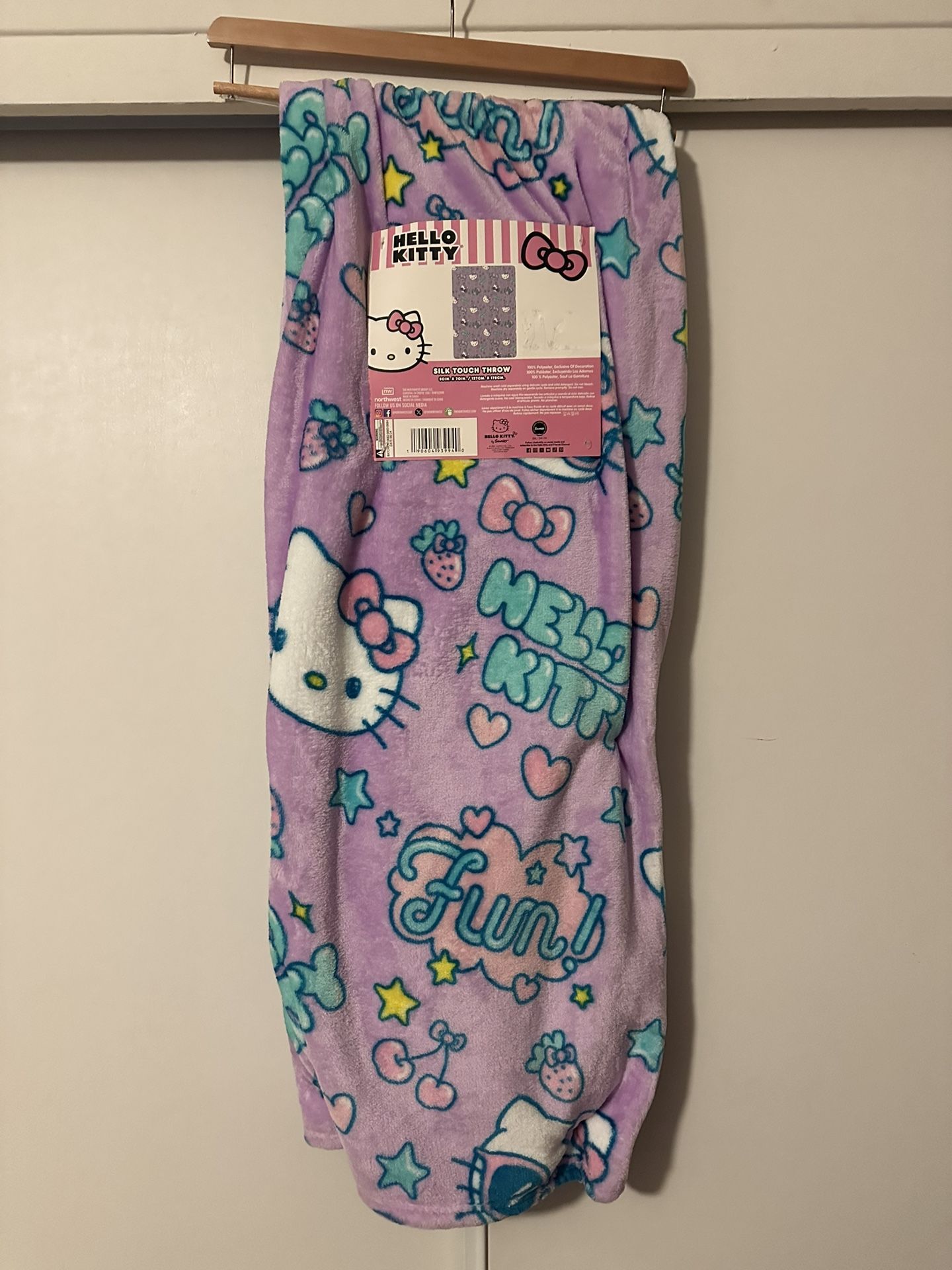 Hello Kitty Blanket