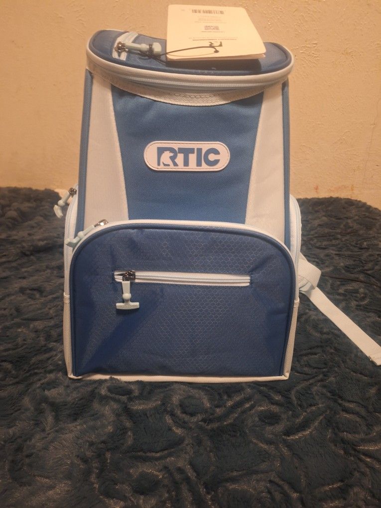 RTIC 15 CAN BACKPACK COOLER
