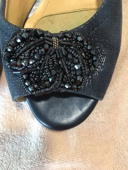 Worn once. Paid $110 at Dillard’s. Selling for $35. Size 8.5 m