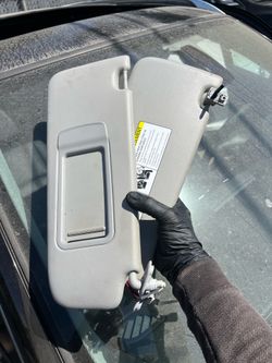 BMW X1 E84 OEM Sun Visors – Left & Right – Light Color
