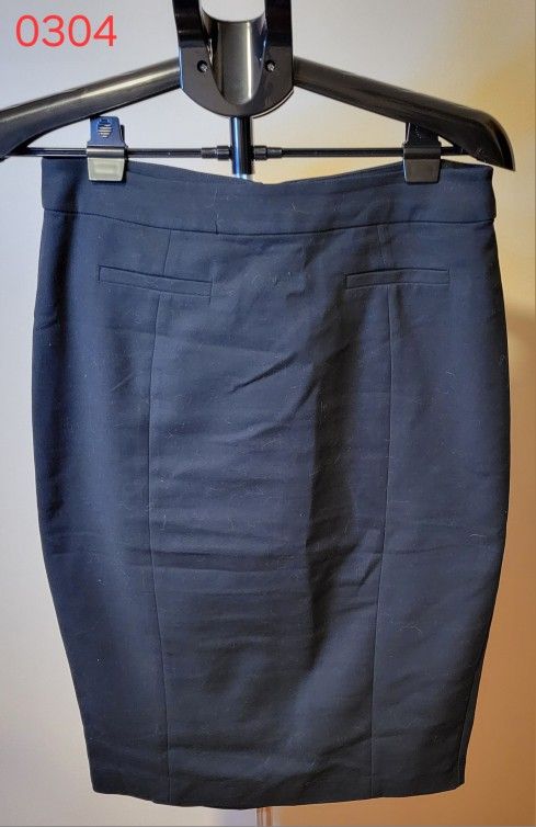 NY&C Black Skirt - Size 10 (0304)